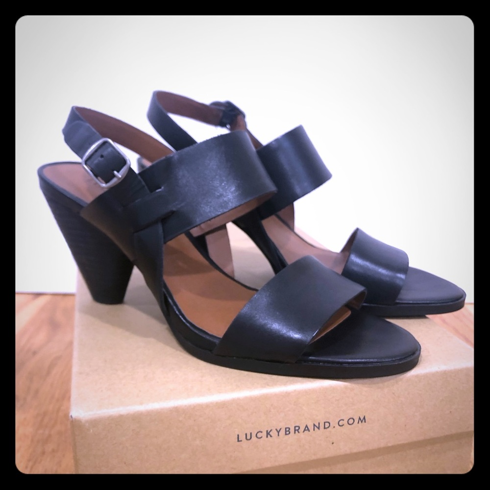 Brand new sandals